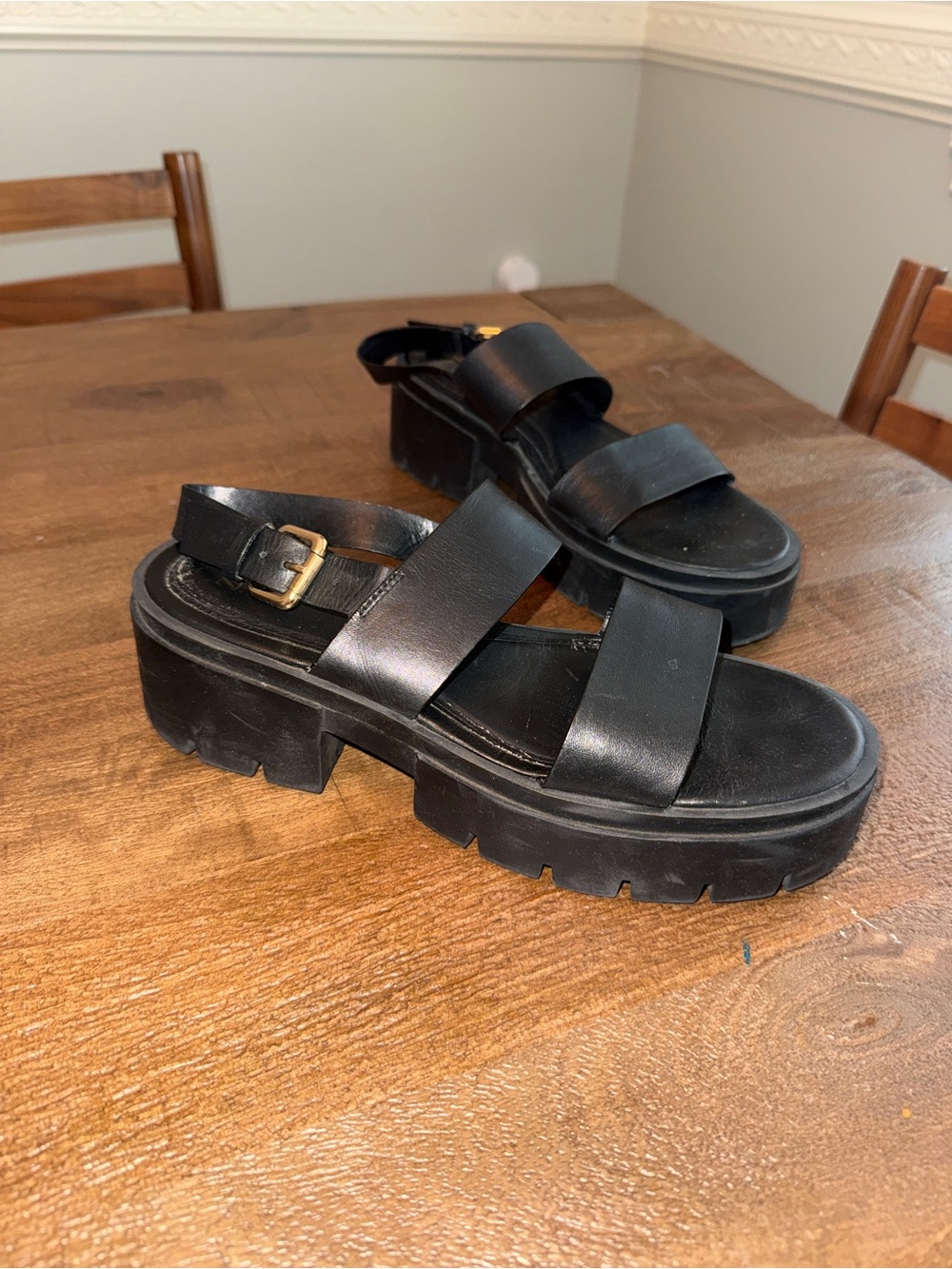 Zara Black Leather Chunky Platform Sandals with Buckle